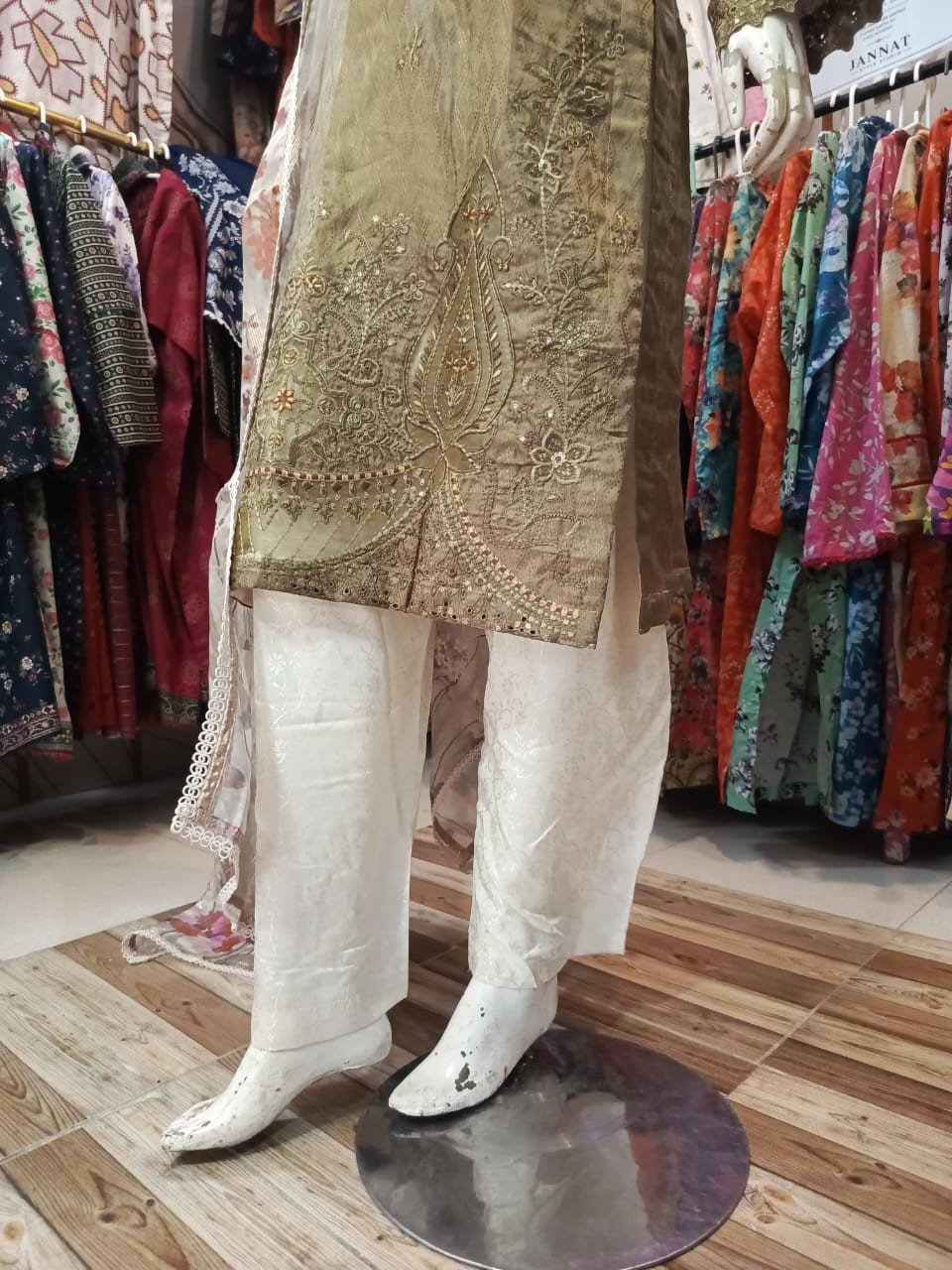 Golden Elegance Embroidered - Back View